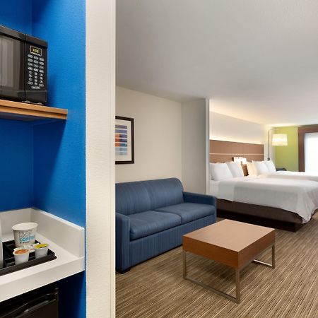 Holiday Inn Express & Suites Merced - Yosemite Natl Pk Area By Ihg Exterior photo