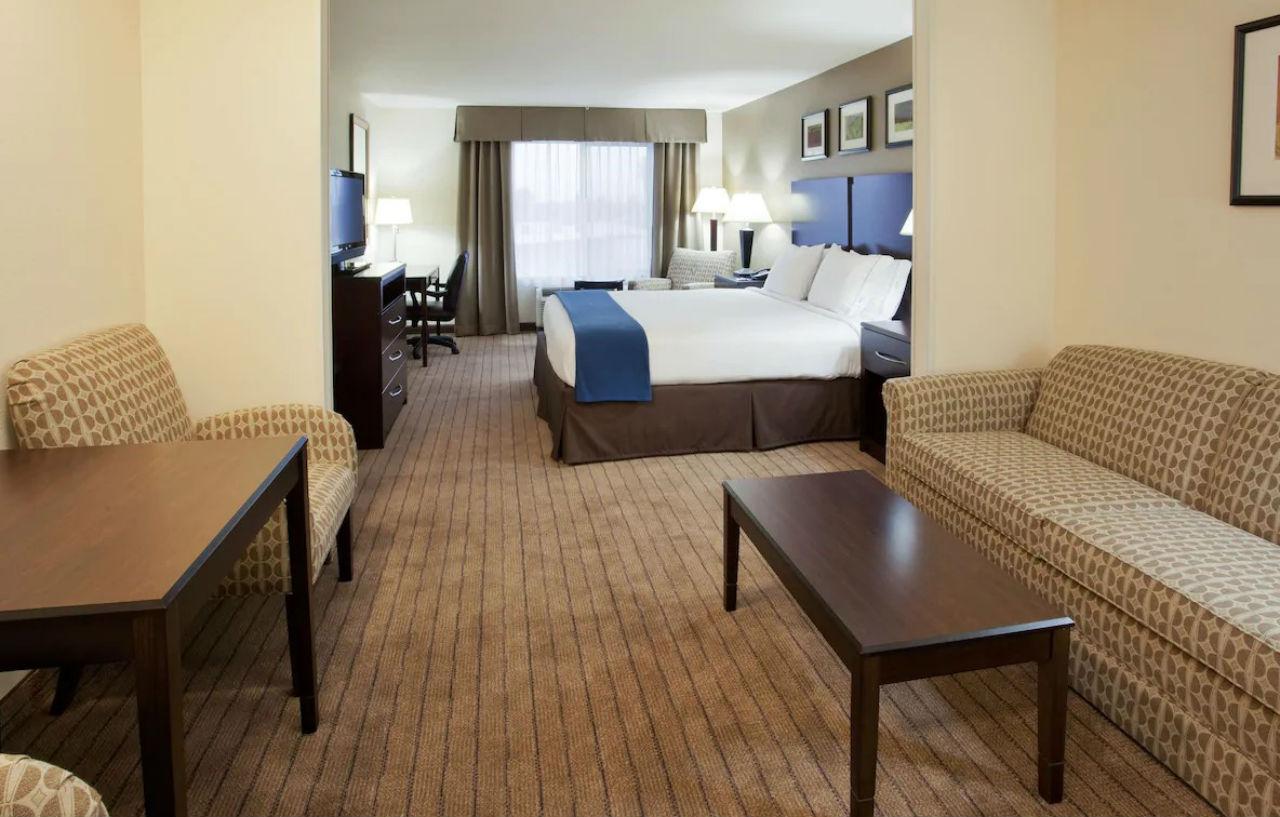 Holiday Inn Express & Suites Merced - Yosemite Natl Pk Area By Ihg Exterior photo